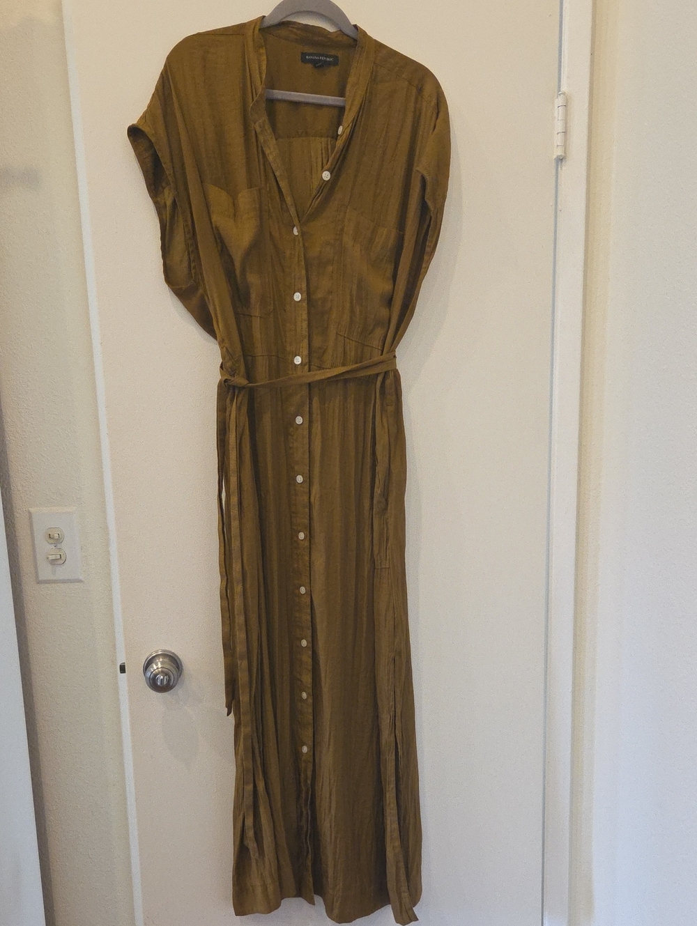 Banana Republic Olive-Toned Maxi Shirt Dress with Belt